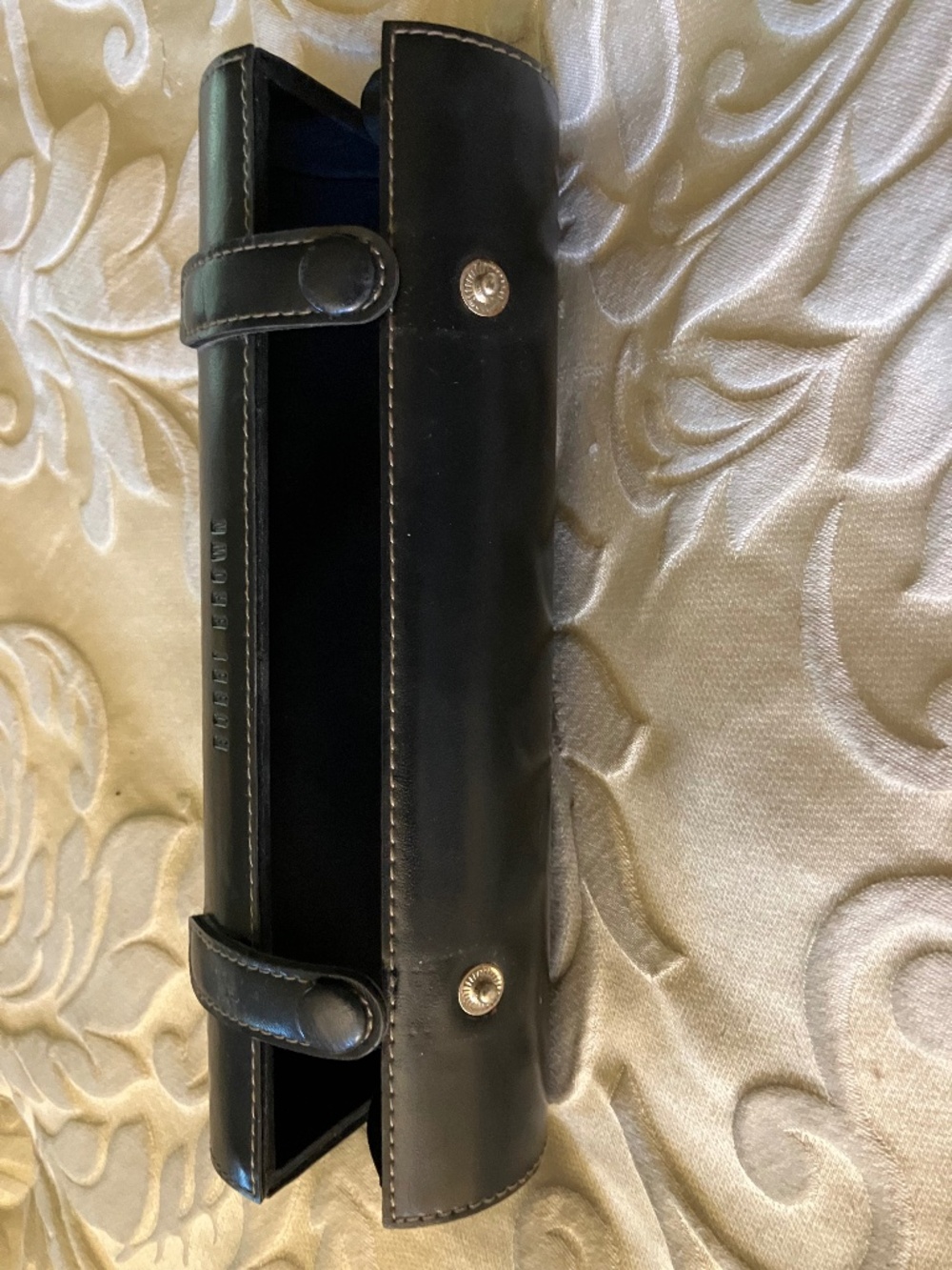 Vintage BOBBI BROWN hard leather brush case & 2 new makeup brushes